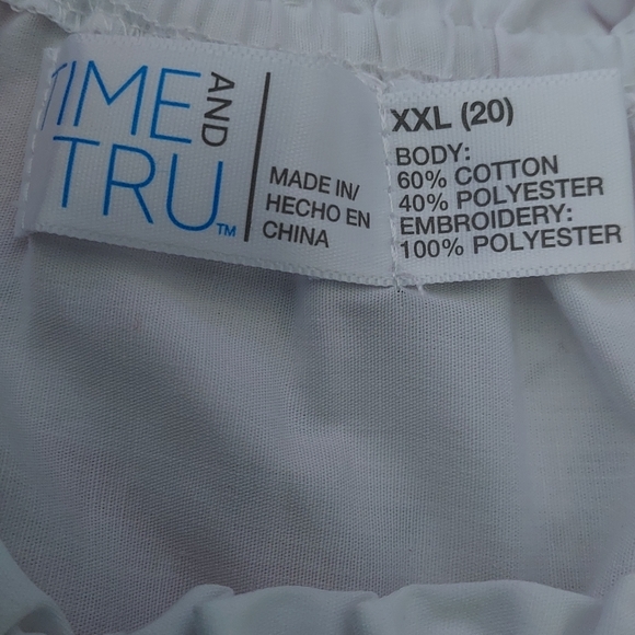 XXL (20) Casual Blouse On/Off Shoulder w Embroidered Cutout Bottom NWT - Picture 4 of 5